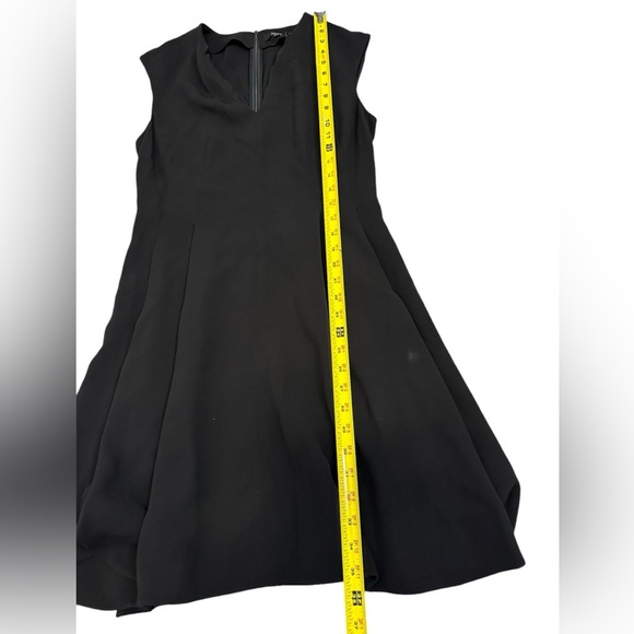 Theory Black Sleeveless Dress women’s Size 6 - Picture 5 of 13